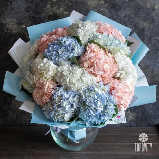 Букет из 15 гортензий микс