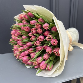 Букет из 101 розового пионовидного тюльпана