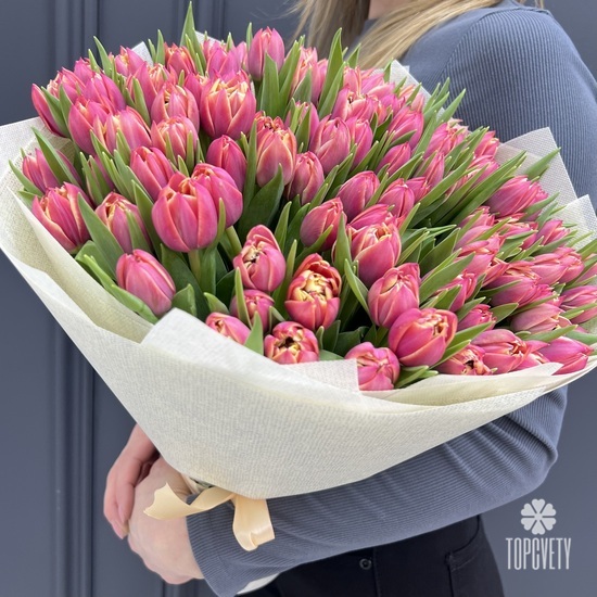 Букет из 101 розового пионовидного тюльпана