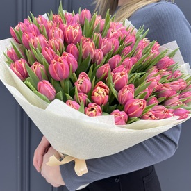 Букет из 101 розового пионовидного тюльпана