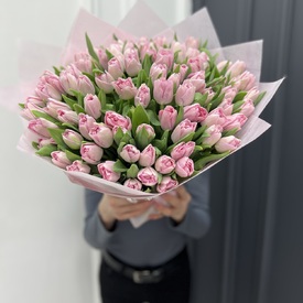 Букет из 101 розового пионовидного тюльпана