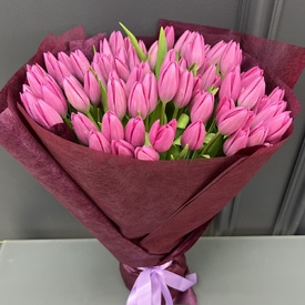 Букет из 101 розового тюльпана