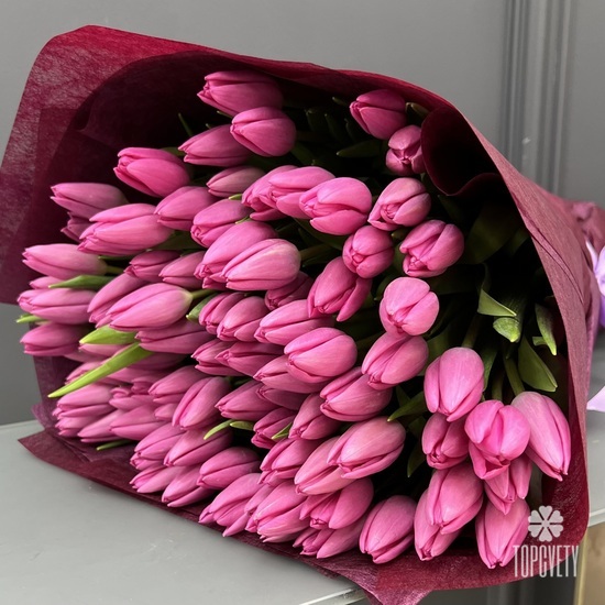 Букет из 101 розового тюльпана
