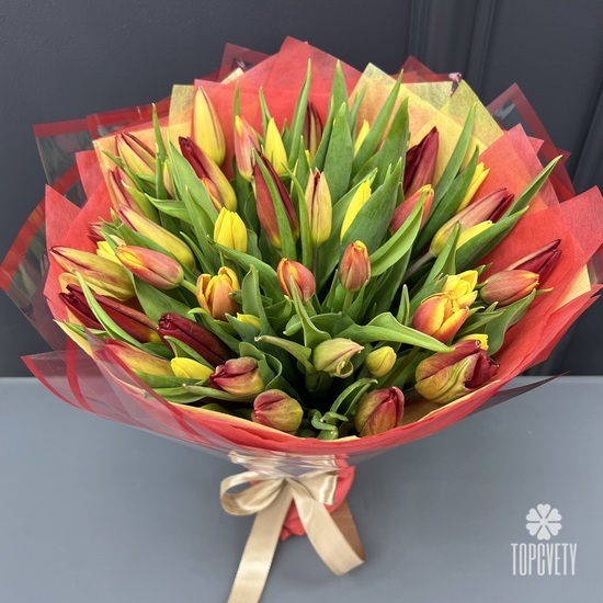 Букет из 51 тюльпана 