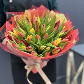 Букет из 51 тюльпана 