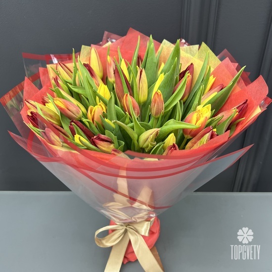Букет из 51 тюльпана 