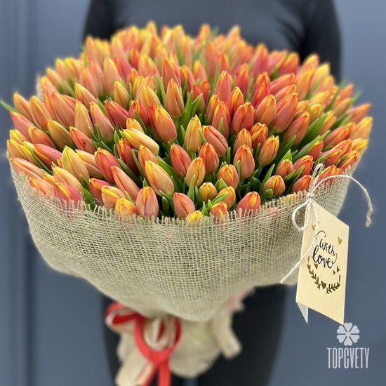 Букет из 201 тюльпана 