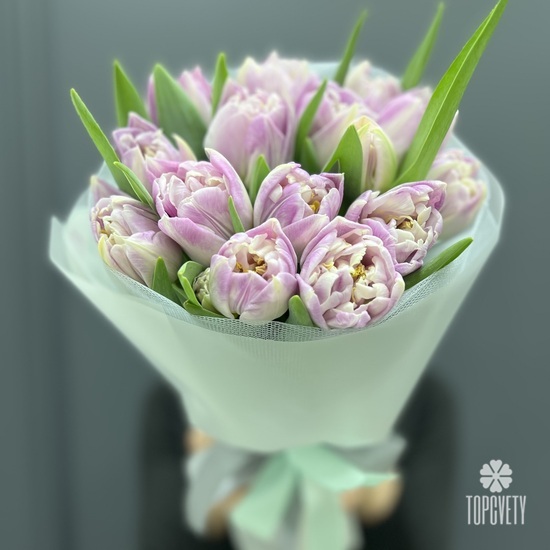 Букет из 15 пионовидных тюльпанов
