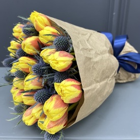 Букет из 25 пионовидных тюльпанов