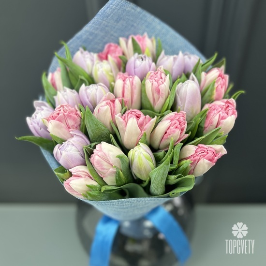 Букет из 35 пионовидных тюльпанов