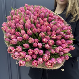 Букет из 201 пионовидного тюльпана