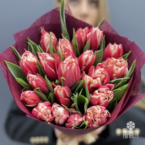 Букет из 21 пионовидного тюльпана