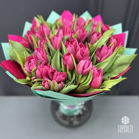 Букет из 35 розовых пионовидных тюльпанов