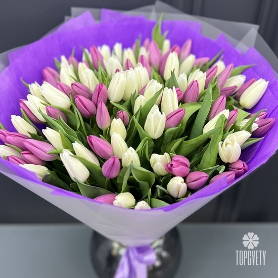 Букет из 101 тюльпана