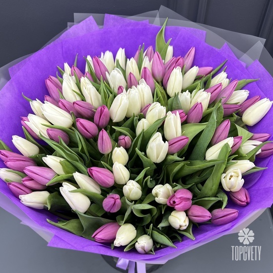 Букет из 101 тюльпана