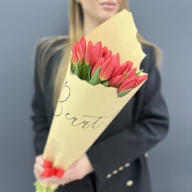 Букет из 25 тюльпанов