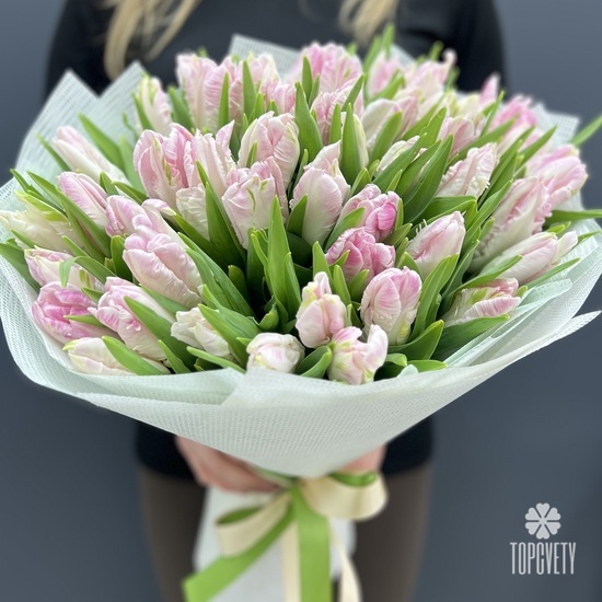 Букет из 51 розового пионовидного тюльпана