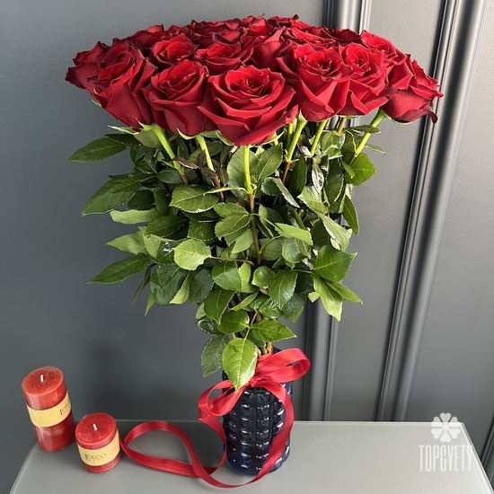 Букет из 35шт красных роз 70см