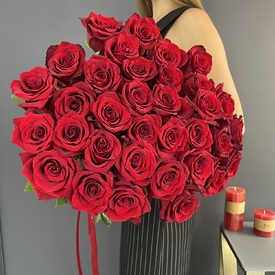 Букет из 35шт красных роз 70см