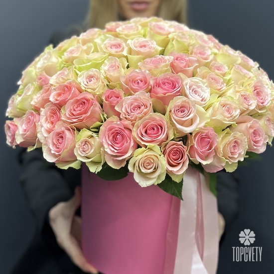 Букет из 151 розовой розы в коробке