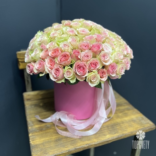 Букет из 151 розовой розы в коробке