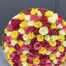 Букет из 101 роза микс 40см