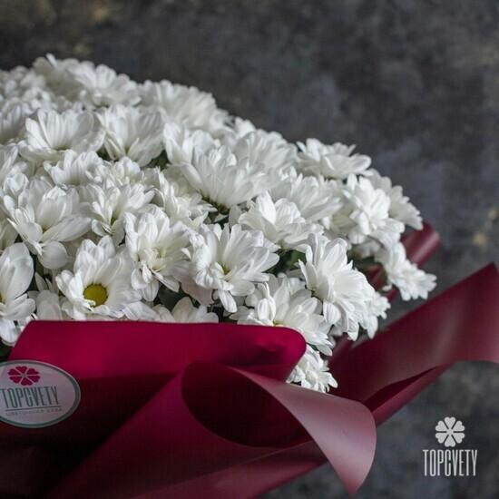 Букет из 21 белой кустовой хризантемы