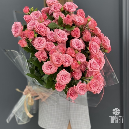 Букет из 21 кустовой пионовидной розы 80см