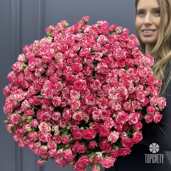 Букет 101 кустовая роза 50см