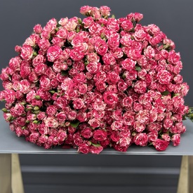 Букет 101 кустовая роза 50см