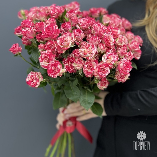 Букет из 15 кустовых роз  Фаер Фокс 60см