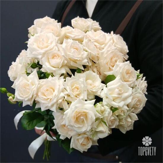 Букет из 9 кустовых пионовидных роз 50см