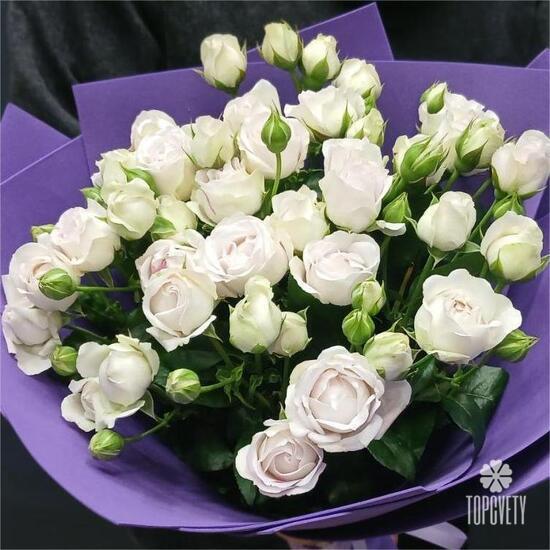 Букет из 9 кустовых пионовидных роз 50см