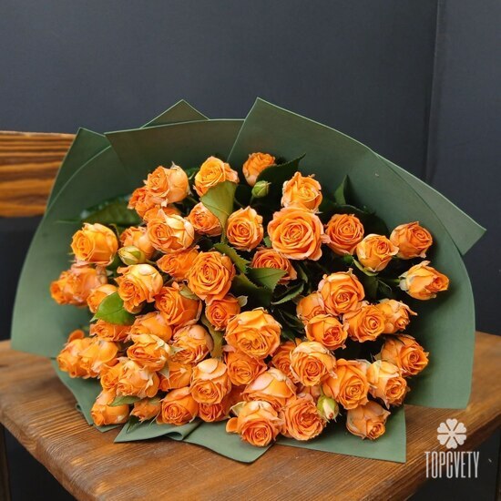 Букет из 15 кустовых пионовидных роз 50см