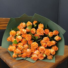 Букет из 15 кустовых пионовидных роз 50см