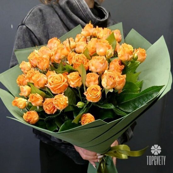 букет из 15 кустовых пионовидных роз 50см