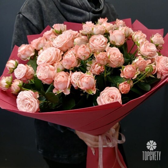 Букет из 15 кустовых пионовидных роз 50см