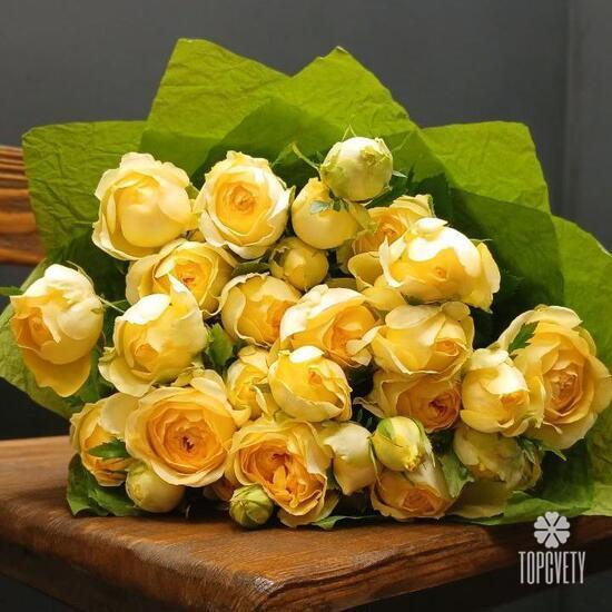 Букет из 15 кустовых пионовидных роз 50см