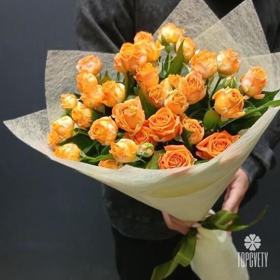 Букет из 9 кустовых пионовидных роз 50см