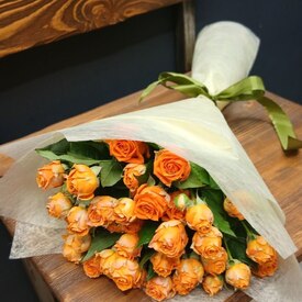 Букет из 9 кустовых пионовидных роз 50см