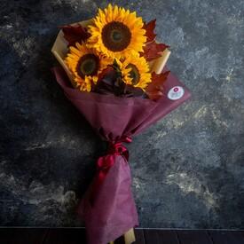 Букет из 3 подсолнухов 
