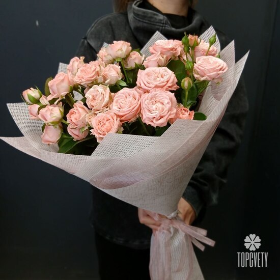 Букет из 15 кустовых пионовидных роз 50см
