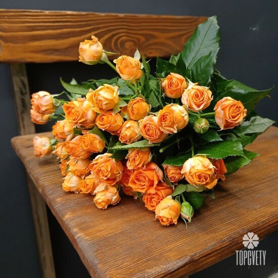 Букет из 9 кустовых пионовидных роз 50см