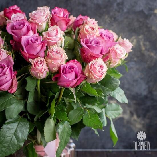 Букет из 51 розовой розы микс 50см