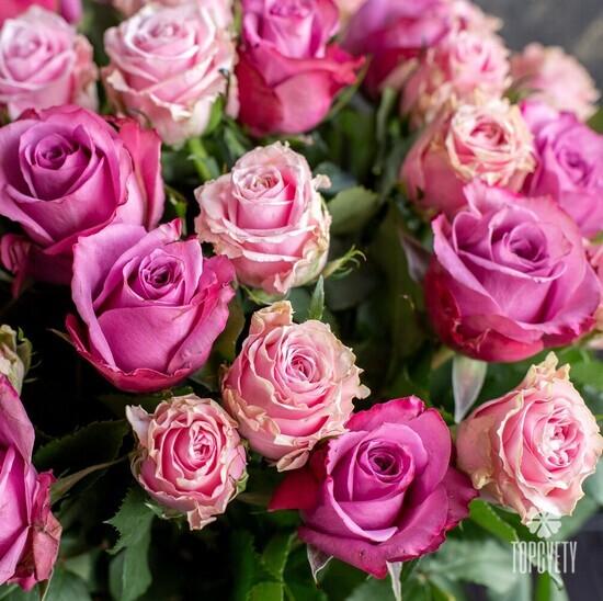 Букет из 51 розовой розы микс 50см