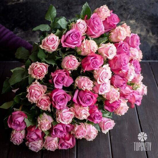 Букет из 51 розовой розы микс 50см
