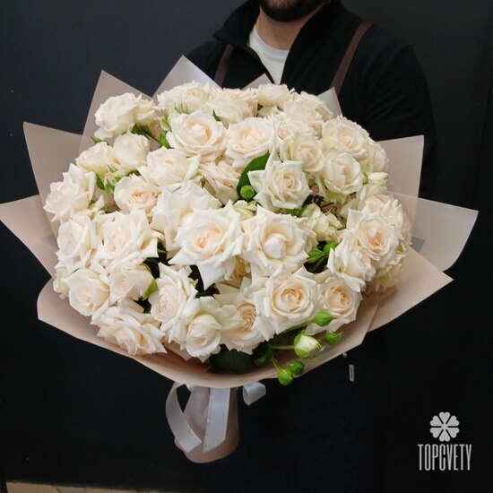 Букет из 15 кустовых пионовидных роз 50см