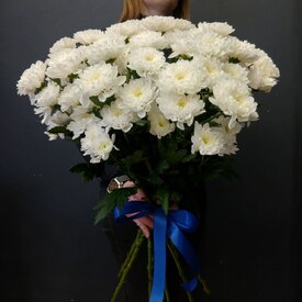 Букет из 9 кустовых хризантем