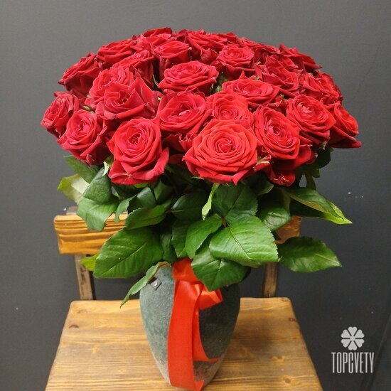 Букет из 35 роз Ред Наоми 50см