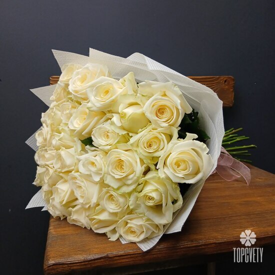 Букет из 35 роз Аваланж 50см